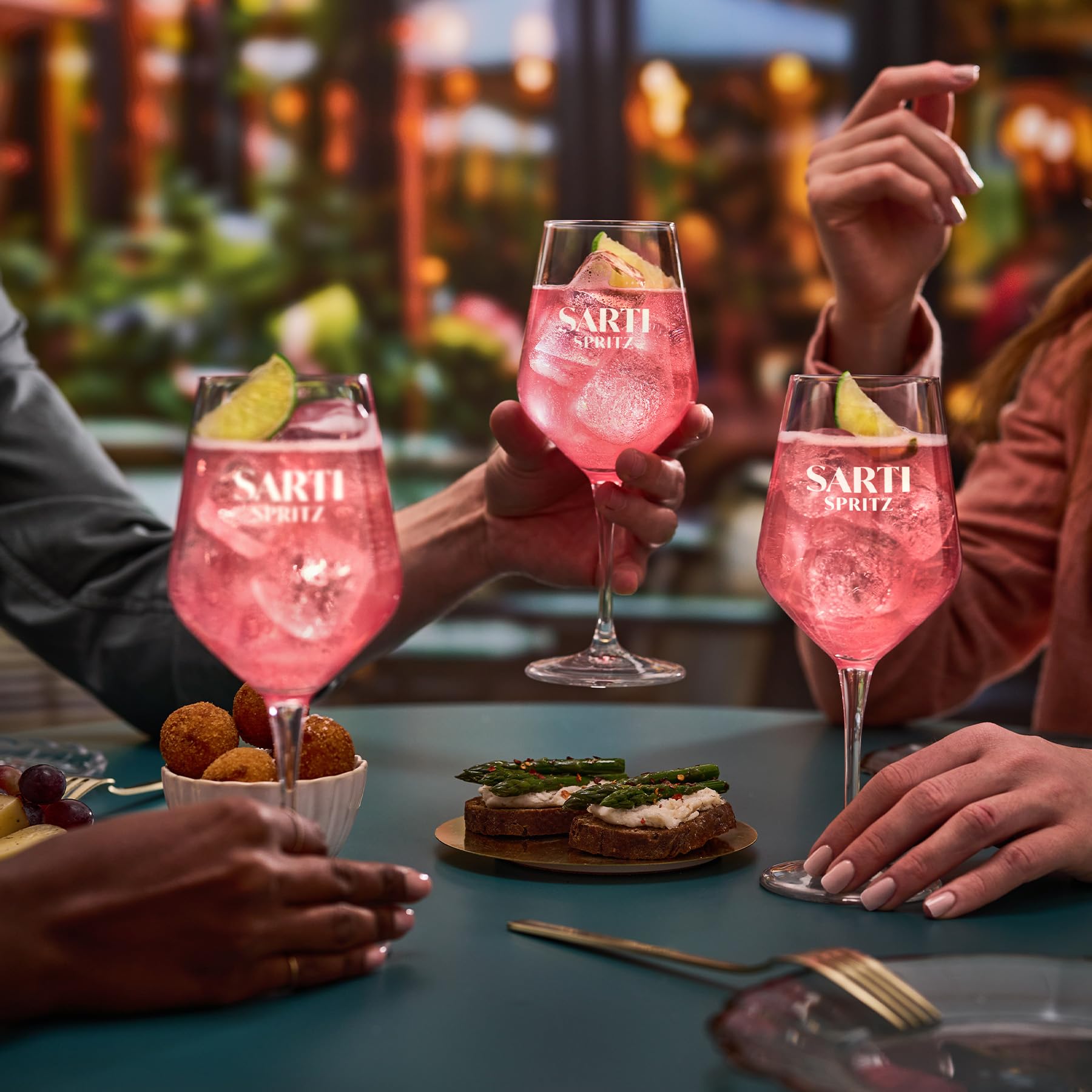 sarti-rosa-lik-r-0-7-l-fruchtiger-aperitif-14 image 5